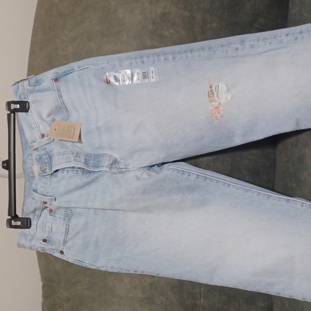 A brand new Levi's jean 501 original.